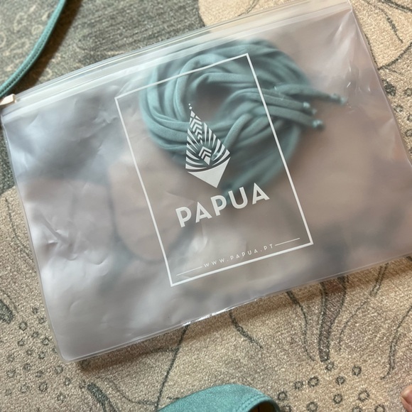 Papua Bikini - Picture 3 of 4